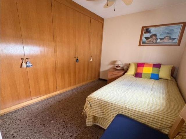 ¡ ATICO, CON GARAJE Y TRASTERO, TERRAZA DE 24 M2 !