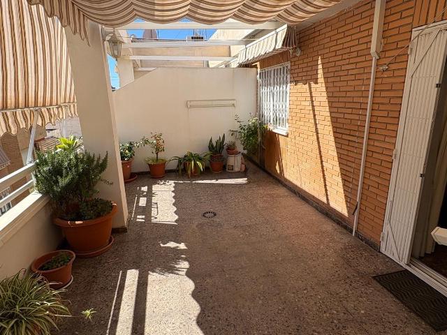 ¡ ATICO, CON GARAJE Y TRASTERO, TERRAZA DE 24 M2 !
