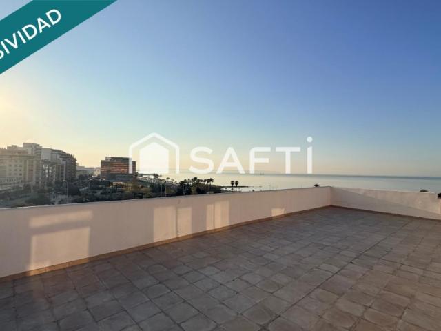 Ático con 93m² de terraza y vistas al mar Palma
