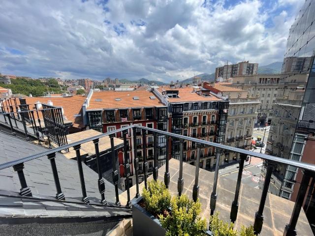 Atico con terraza en Abando Inmobiliaria Quorum