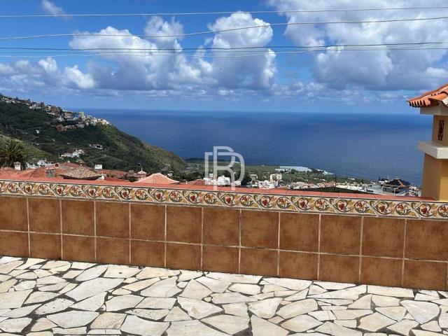 ATICO CON TERRAZA GRANDE EN ICOD