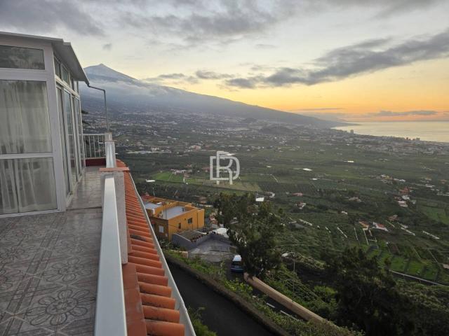 Ático con vistas al Valle de la Orotava y al Teide