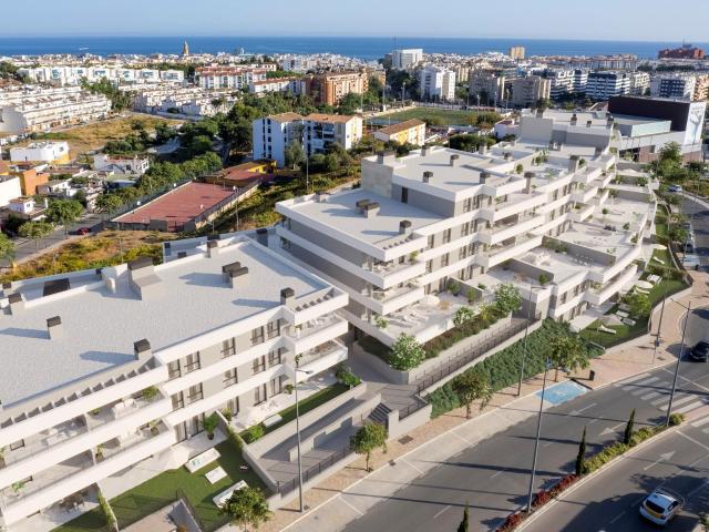 Ático de 4 dormitorios y 3 baños en Estepona Centro