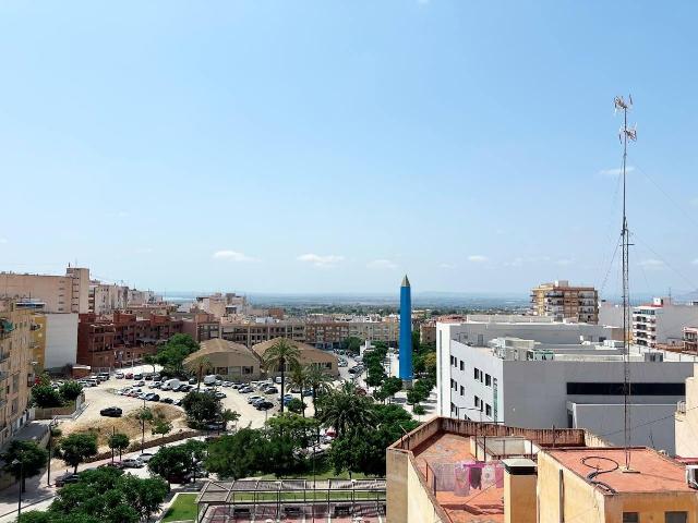 ATICO DE 2 HABITACIONES