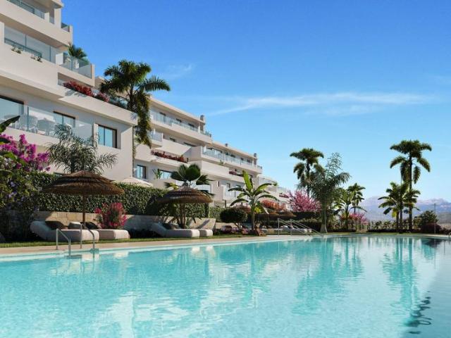 Atico de alto standing de 151 m2 en venta Casares, Andalucía