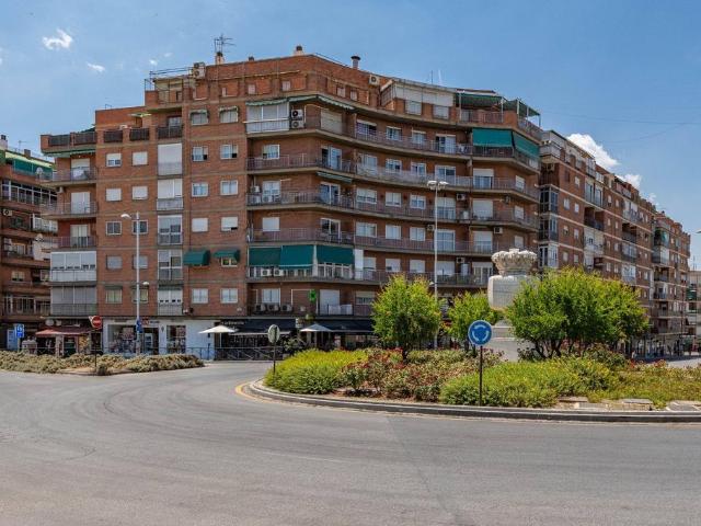 Atico de alto standing de 151 m2 en venta Granada, España
