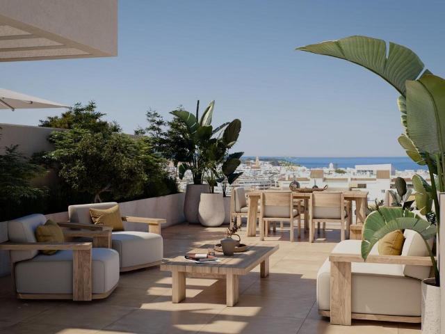 Atico de alto standing de 166 m2 en venta Estepona, Andalucía