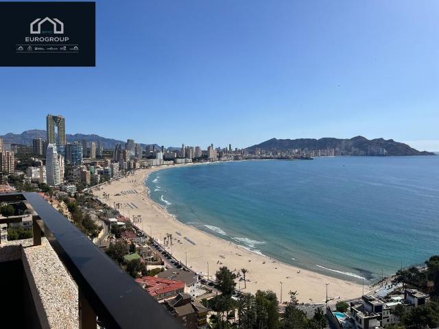 Atico de alto standing de 180 m2 en venta Benidorm, Comunidad Valenciana