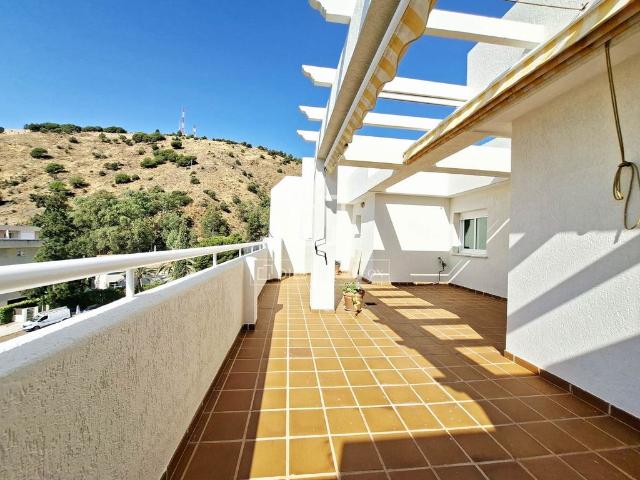 Atico de alto standing de 103 m2 en alquiler Málaga, España