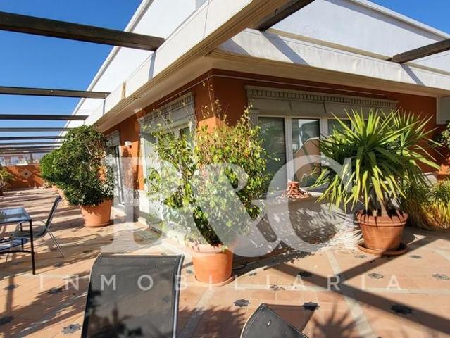 Atico de alto standing de 108 m2 en venta Águilas, Murcia
