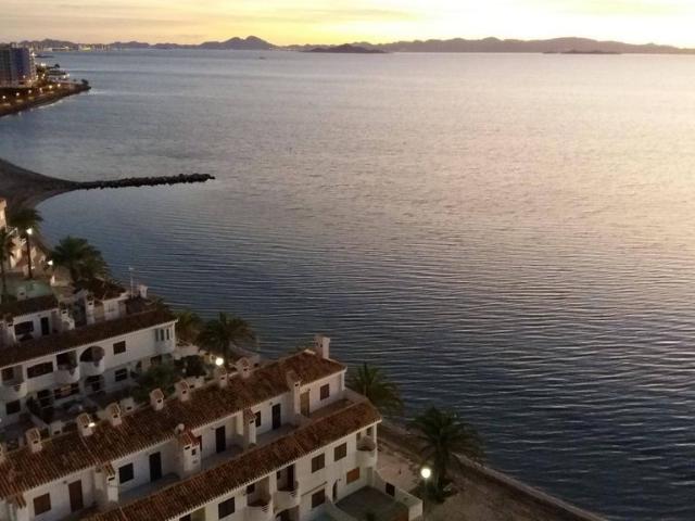 Atico de alto standing de 112 m2 en venta La Manga, Murcia