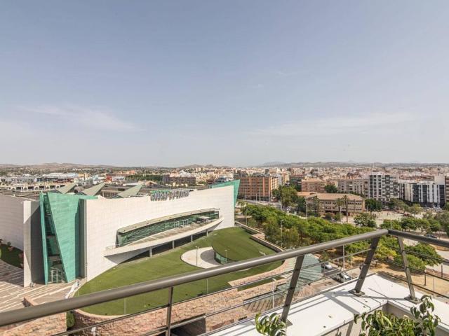 Piso de lujo de 120 m2 en venta en Elche, España