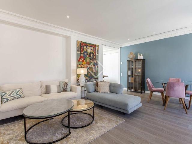 Atico de alto standing de 125 m2 en alquiler Valencia, España