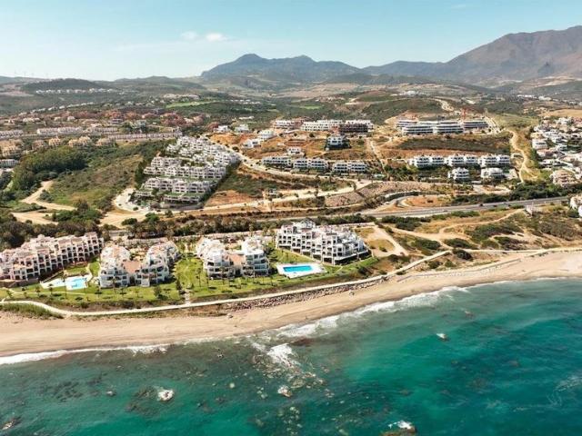 Atico de alto standing de 134 m2 en venta Casares, Andalucía
