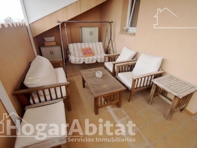 Atico de alto standing de 245 m2 en venta Villareal, España