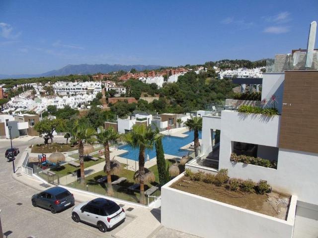 Atico de alto standing de 229 m2 en venta Marbella, España