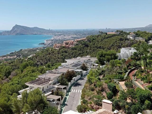 Atico de alto standing de 305 m2 en venta Altea, España
