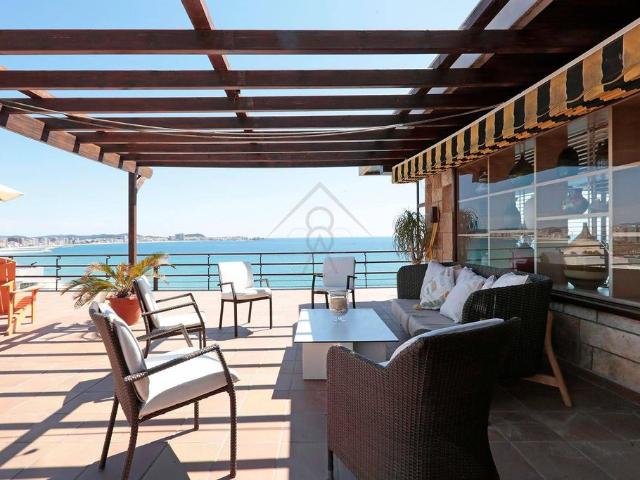 Atico de alto standing de 326 m2 en venta Calonge, Cataluña
