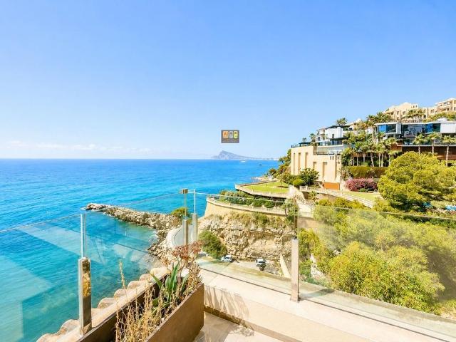 Atico de alto standing de 575 m2 en venta Altea, Comunidad Valenciana
