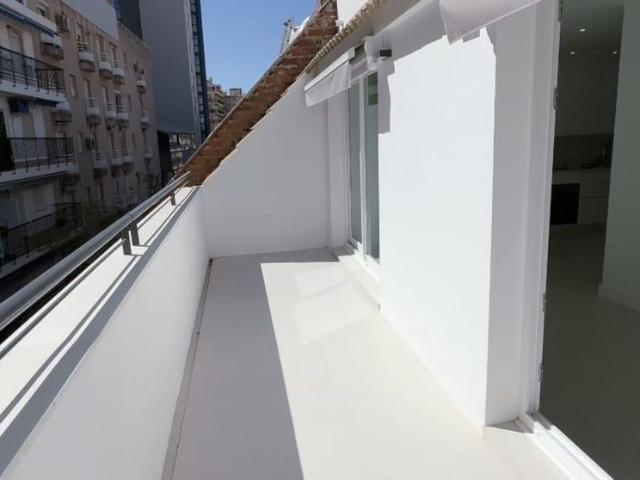Atico de alto standing de 78 m2 en venta Fuengirola, España