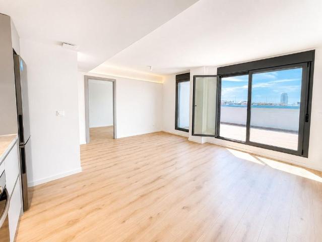 Atico de alto standing de 84 m2 en alquiler Valencia, España