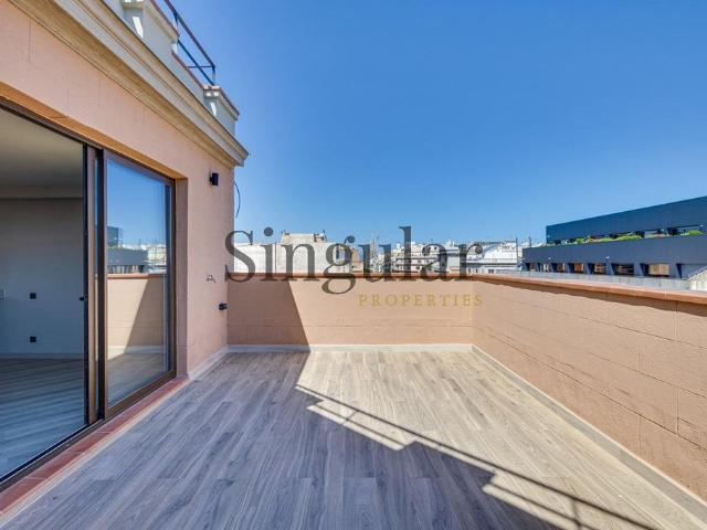 Atico de alto standing de 80 m2 en venta Barcelona, Cataluña