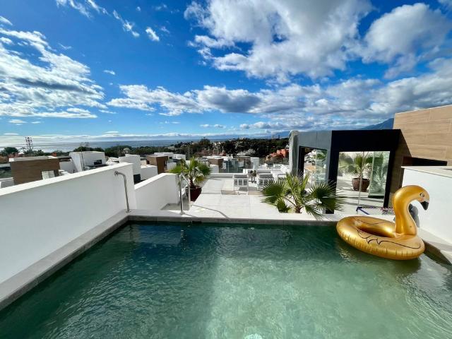 Atico de alto standing de 97 m2 en venta Marbella, Andalucía