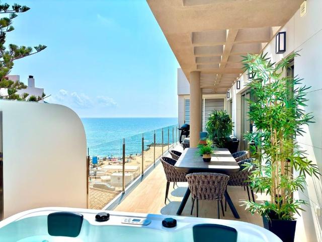 Atico de alto standing de 93 m2 en venta Torrevieja, Comunidad Valenciana