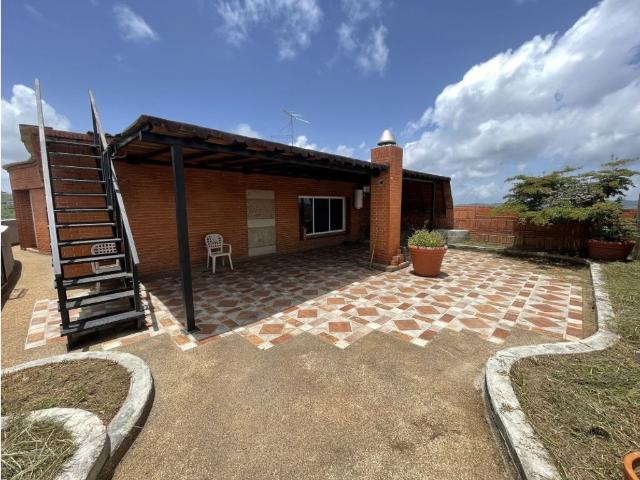 Atico de alto standing en venta Nueva Caracas, Venezuela