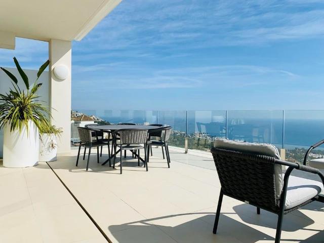 Atico de alto standing en venta Benalmádena, Andalucía