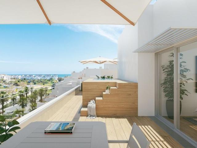 Atico de alto standing en venta Estepona, Andalucía