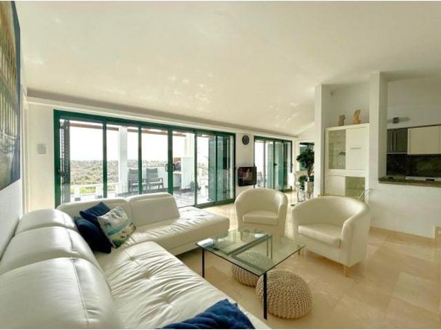 Ático de lujo con vistas panorámicas, jacuzzi privado y garaje en Las Ramblas Golf
