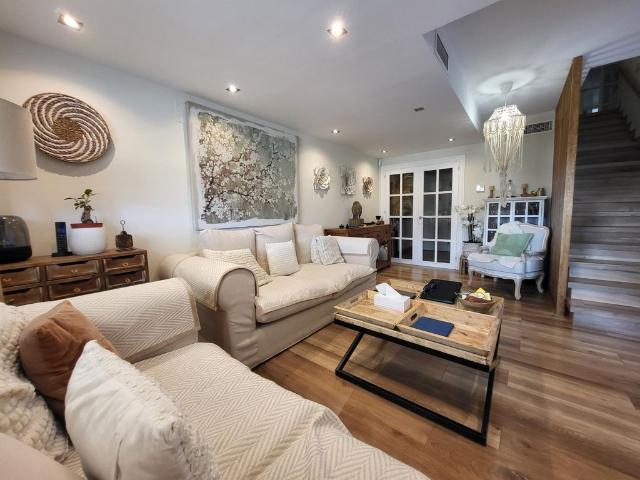 Atico de lujo de 160 m2 en venta Benalmádena, España