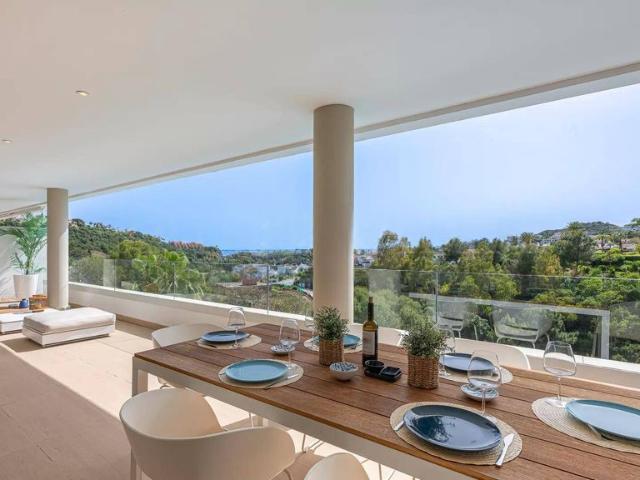 Atico de lujo de 161 m2 en venta Benahavís, España