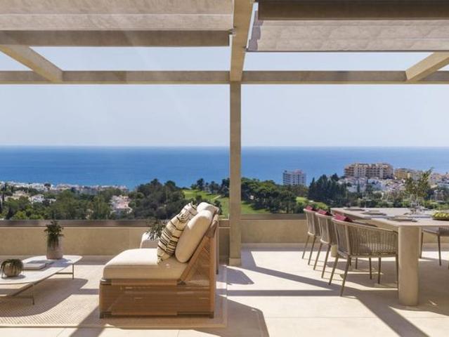 Atico de lujo de 162 m2 en venta Benalmádena, Andalucía