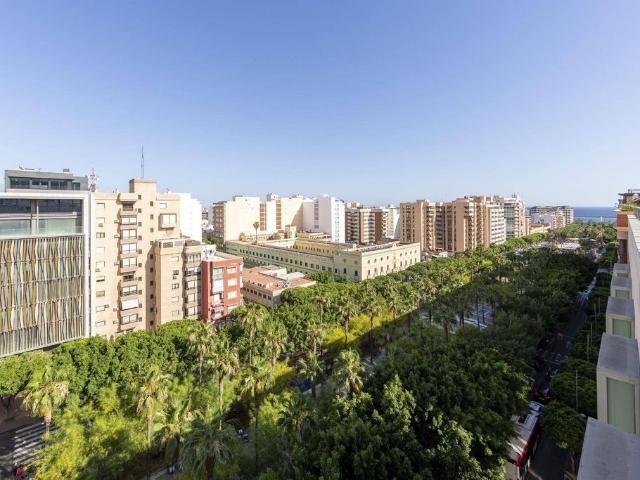 Atico de lujo de 190 m2 en venta Almería, Andalucía