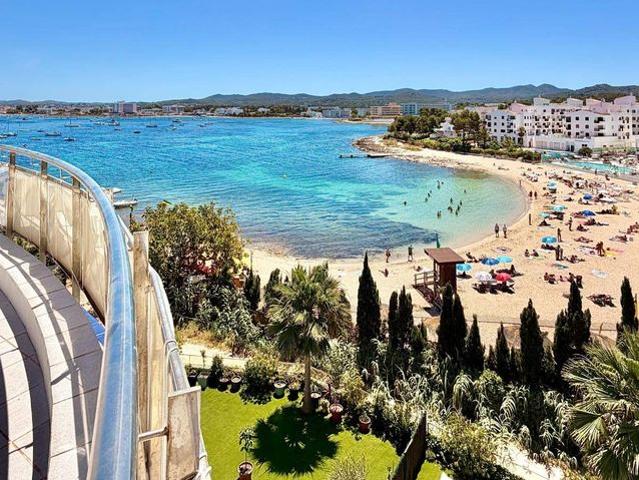 Atico de lujo de 121 m2 en venta San Jose de la Atalaya, Baleares