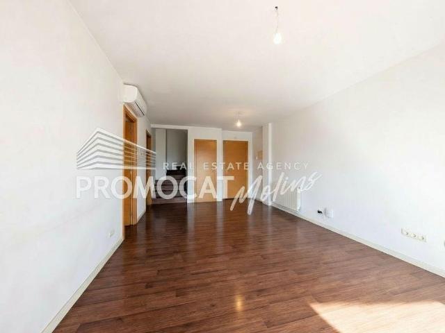 Atico de lujo de 137 m2 en venta Molins de Rei, Cataluña