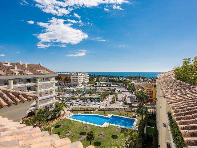 Atico de lujo de 200 m2 en venta Marbella, Andalucía