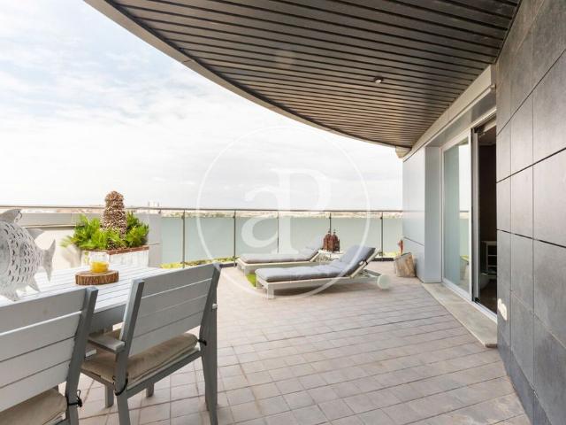 Exclusivo ático de 214 m2 en venta Valencia, España