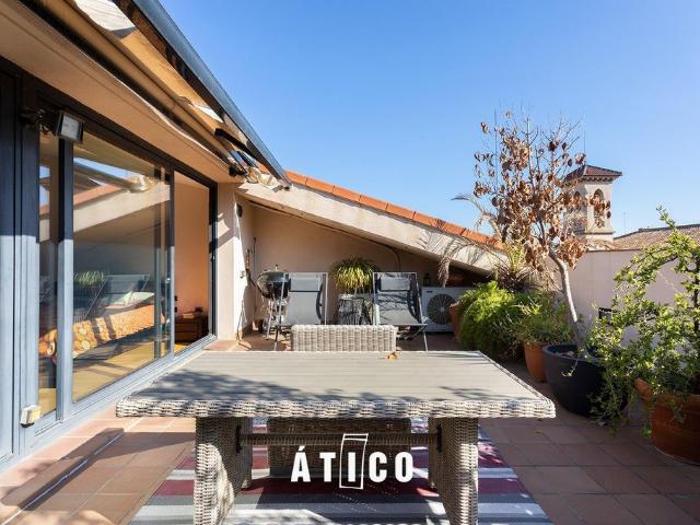 Atico de lujo de 227 m2 en venta Barcelona, Cataluña
