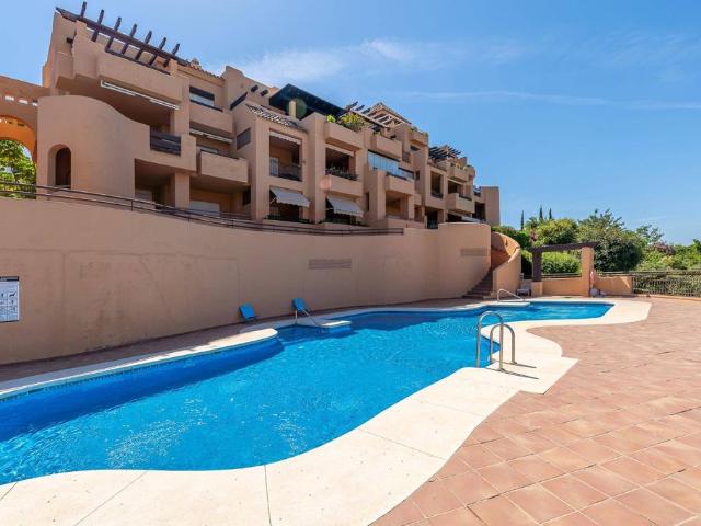 Atico de lujo de 238 m2 en venta Estepona, Andalucía