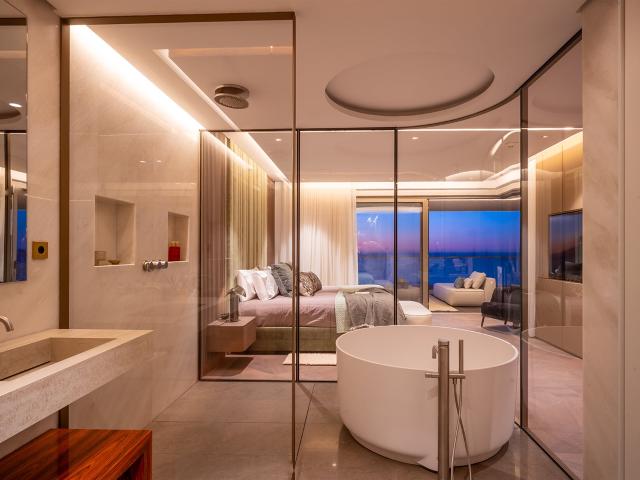 Ático de Lujo en Primera Línea de Playa en Málaga ¡Tu Para. 525m² Málaga