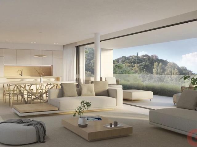 Atico de lujo en venta Marbella, España