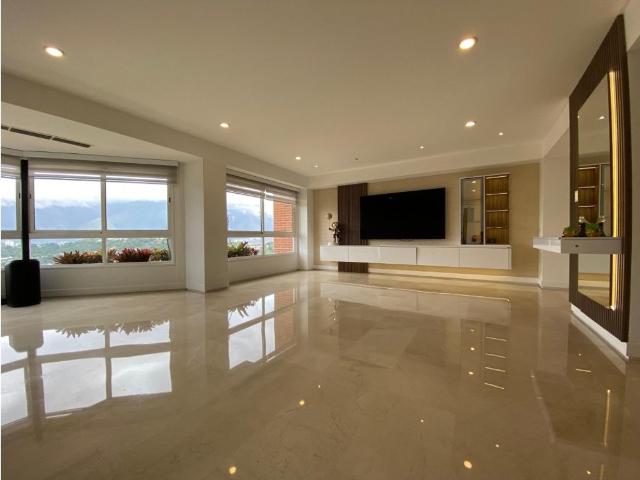 Atico de lujo en venta Nueva Caracas, Venezuela