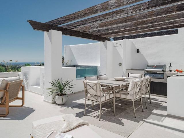 Atico de lujo en venta Benahavís, España