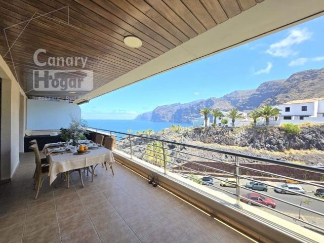 Atico de lujo en venta Santiago del Teide, España