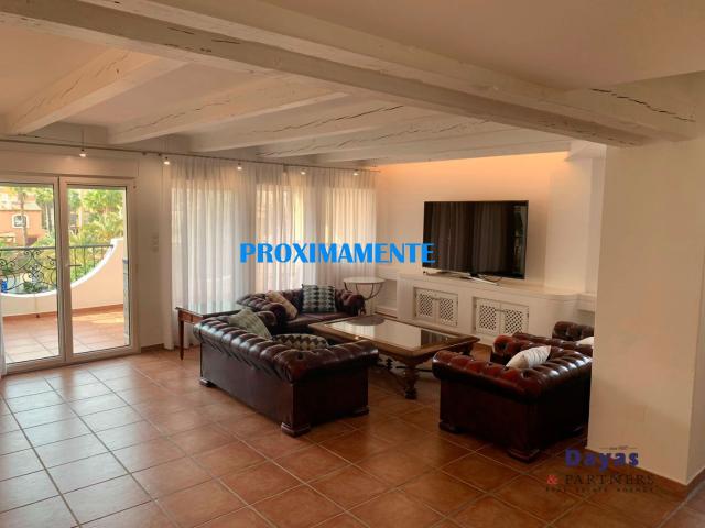 ATICO DE LUJO JUNTO AL MAR PISCINA COMUNITARIA + GARAJE + PRIVACIDAD ALDEA DEL MAR