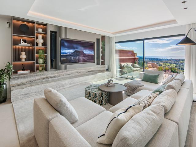 Ático dúplex con piscina privada y vistas panorámicas en Mon. 244m² Benahavís