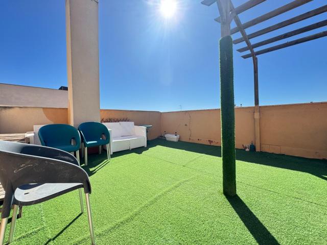 Ático Dúplex con terraza en PAU 2 – Alicante